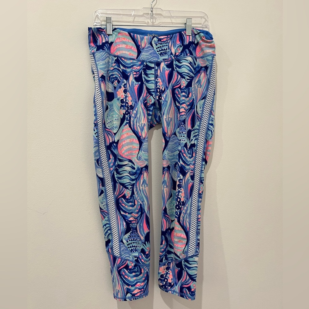 Lilly Pulitzer Luxletic Full Length Leggings Scale Up Shell Print - Size L GUC